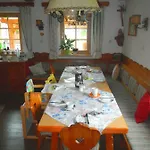 Feriegård Bio-bergbauernhof Ederhias