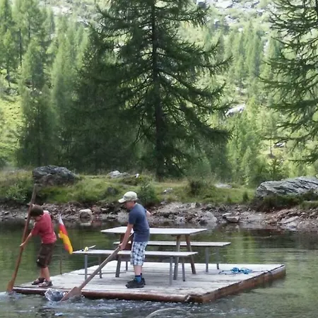 Bio-bergbauernhof Ederhias Alloggio per agriturismo