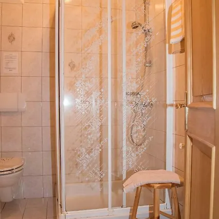 Bio-bergbauernhof Ederhias Farm stay Liesing
