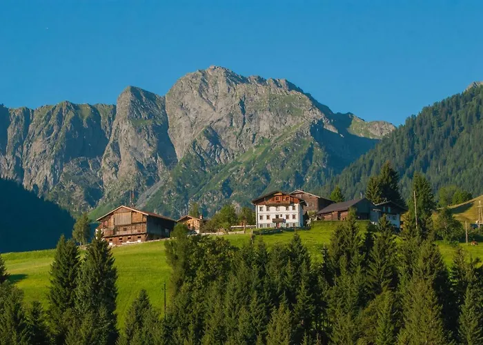 Bio-bergbauernhof Ederhias