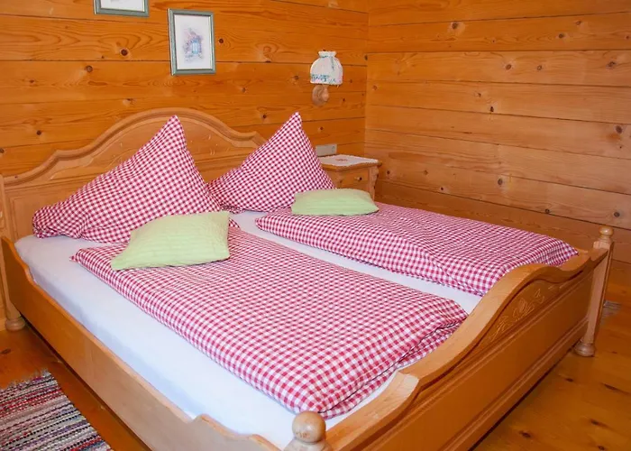 Bio-bergbauernhof Ederhias *