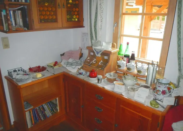 Bio-bergbauernhof Ederhias